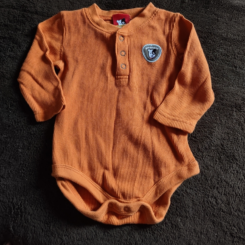 Sprockets Orange Kids Long Sleeve Onesie/Infant Boys /Size 6-9 Months